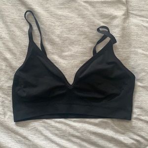 Gymshark v neck seamless bralette